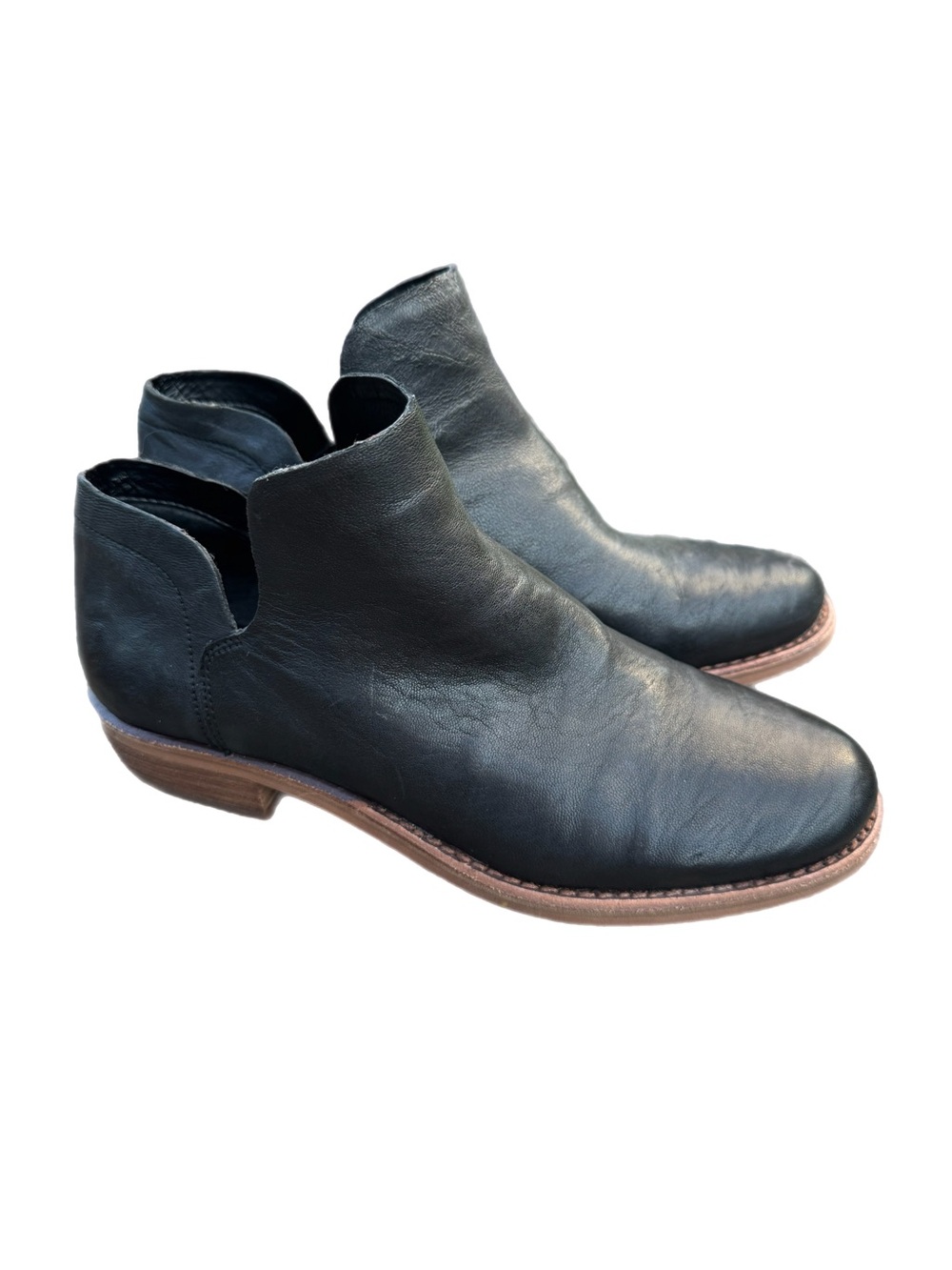 Gianni Bini GB Womans Black Soft Leather Ankle Boots Low Heel Slip On Sz 7.5